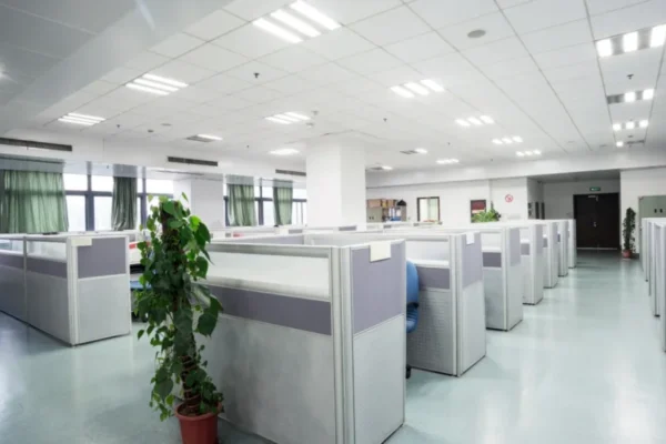 Desain-Meja-Kantor-21-1400x788